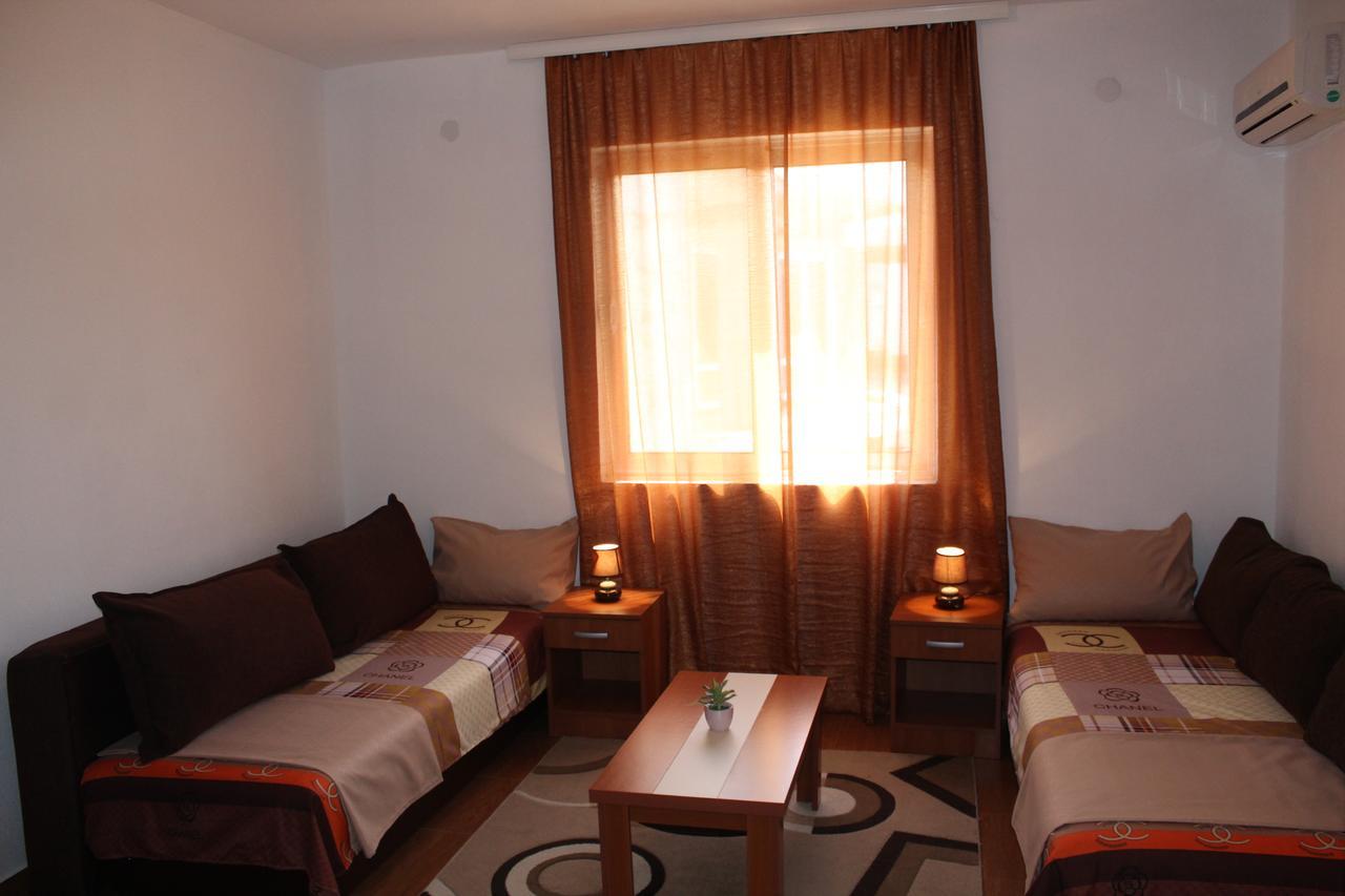 Apartments Fat E Jet - Pool & Breakfast Ulcinj Exterior foto